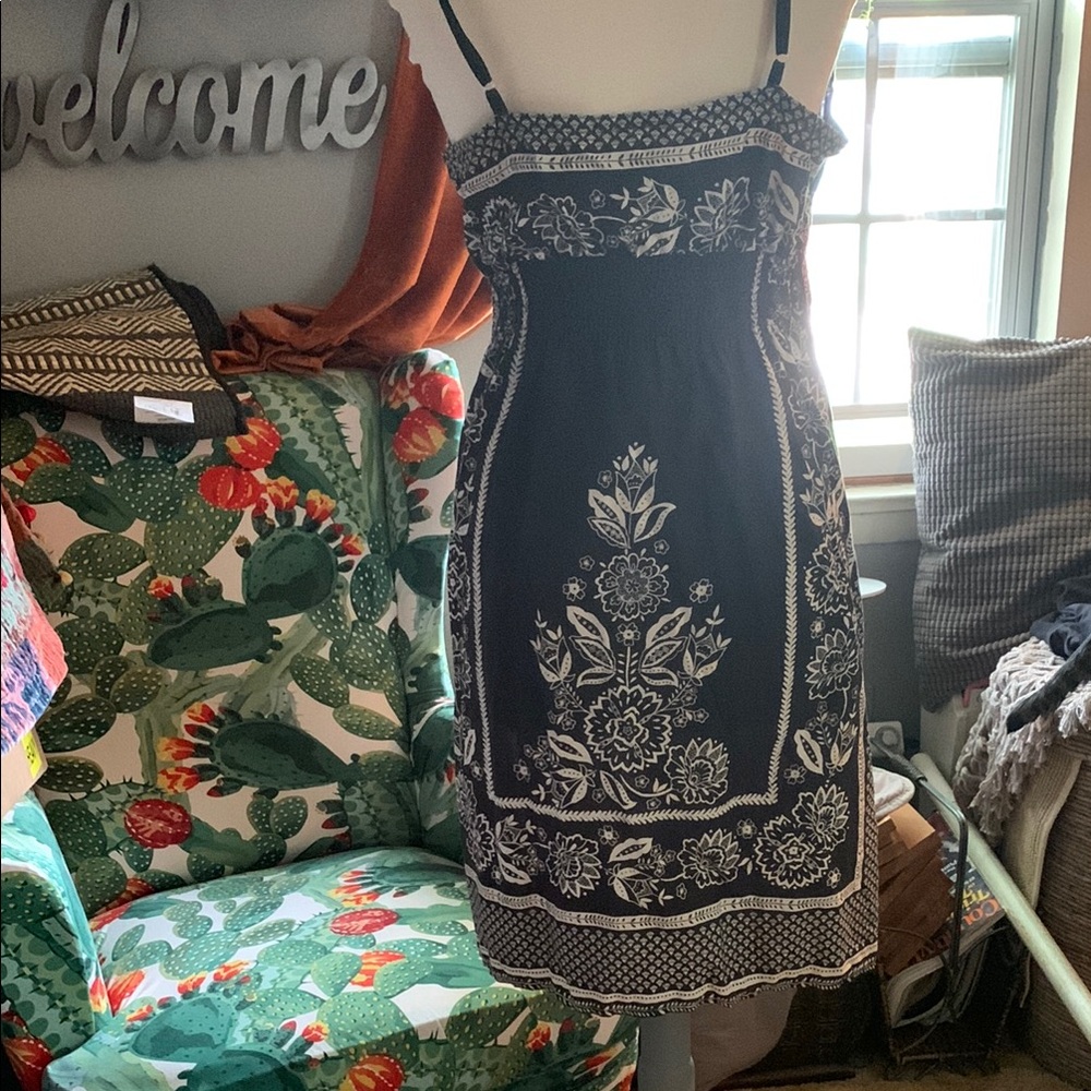 Boho Black and White Floral Sundress size large Juniors - Picture 5 of 6